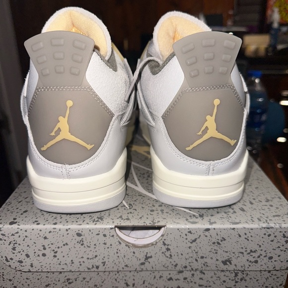 Air Jordan 4 Craft - Picture 5 of 9